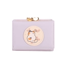 Détail du portefeuille à trois volets lavande avec broderie chat et fermoir cœur en métal - Violet