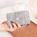 Portafoglio grigio chiaro in tela con slot per carte e chiusura sicura in pelle - Grigio denim