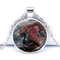 Collier dragon argenté avec cabochon en verre et motif d'illustration violet et noir - Argent - Dragon Rouge Violet