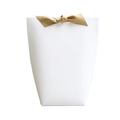 Elegante caja de regalo blanca trapezoide con lazo dorado para joyas y cosmética - Versión Blanca Sin Texto (8cmx5.5cmx16.5cm)