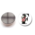 Detail of round magnetic fridge sticker with floral letter F and magnetic back view - Letter F Style (XSWX6582-F)