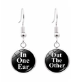 Boucles d'oreilles crochet argentées avec pendentifs ronds In One Ear Out The Other - Noir (JY008977-4)