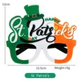 Grüne St. Patrick's Day Partybrille mit kleinem Zylinder und festlichem Schriftzug - Happy St. Patrick's Day Dreifarbig