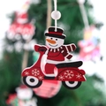 Weihnachtlicher Holzanhänger Schneemann auf rotem Roller mit Schneeflocken-Dekor - Schneemann-Motorrad-Ornament