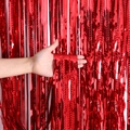Rideau de franges en aluminium rouge brillant pour décoration murale et fond de mariage - 4m (Ondulé) / Rouge
