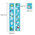 Dettaglio del set di striscioni natalizi per porta con grafiche di Babbo Natale e renne - Coppia Natalizia Blu