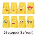 Σετ 24 κίτρινες χάρτινες τσάντες δώρου emoji με 8 διάφορα σχέδια κινουμένων σχεδίων - Σετ 24 τμχ Emoji (3 από καθένα από τα 8 σχέδια)