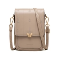 Détail de la pochette téléphone en cuir PU kaki avec broderie feuille et fermoir papillon doré - Abricot