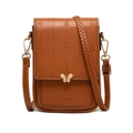 Détail du sac en cuir PU caramel avec broderie de blé et fermoir papillon métallique - Marron