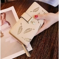 Portefeuille long beige pour femmes avec design feuilles creuses et pendentif métal - Abricot