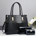 Set borsa tote nera goffrata coccodrillo con pochette e portacarte in finitura lucida - Nero