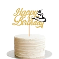 Gouden glitter Happy Birthday taarttopper met zwarte cowboyhoed op een witte taart - Gold Happy Birthday Met Zwarte Taart