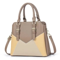 Dettaglio della borsa in ecopelle con motivo patchwork a V e fibbie dorate lucide - L29 P12 A25 / Cachi