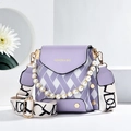 Sac bandoulière violet clair avec poignée perle et large sangle en toile à texte mode - Violet