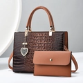 Ensemble sac cabas marron motif crocodile avec portefeuille et breloque cœur - 27cmx11cmx21cm / Sac Fourre-Tout Et Pochette / Marron