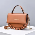 Sac à main marron en cuir PU avec chaîne en résine orange et bandoulière dorée - Jaune Terre