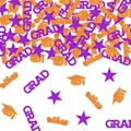 Detail von glitzerndem GRAD Konfetti mit Doktorhüten und Rollen für die Abschlussfeier - Violettes GRAD Abschluss-Konfetti
