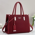Grand sac cabas bordeaux avec texture tressée, aspect cuir et bandoulière réglable - Rouge Foncé