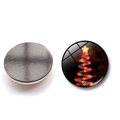 Aimant de frigo en verre 25mm avec motif sapin de Noël bokeh et dos magnétique noir - Sapin de Noël Bokeh de Rêve (BXT2191)