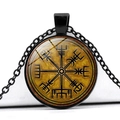 Wikinger Vegvisir Kompass Halskette mit schwarzer Basis und Vintage Glas Cabochon - Gelber Distressed-Kompass (JY006280-2)