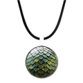 Collana con ciondolo a scaglia di drago verde con cordino nero e base argentata - Motivo a Scaglie di Drago Verde (JY006282-3)
