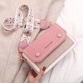 Borsa a tracolla quadrata rosa e beige con ampia tracolla ricamata bohémien - Rosa