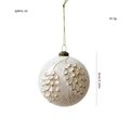 Pallina di Natale bianca con rilievo a pigna dorata e cappuccio in bronzo, 8 cm - Pigna Dorata in Rilievo (QMFG-10)