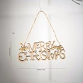 Plaque de Noël en bois Merry Christmas avec étoiles dorées et ficelle en lin - Plaque de Lettres Style A Petit (ZP06)