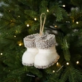 Mini Christmas tree boots pendant in white wool felt with grey faux fur and jute hanging rope - Felt Style / White