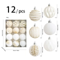 Set di 12 palline di Natale bianche e oro da 6cm per decorazione dell'albero - Set Scatola Completo / Stile Traforato Bianco