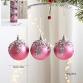 Tre palline di Natale rosa da 8cm con paillettes argentate in una scatola regalo - Palline Di Natale In Stile Coreano Perfette Per Instagram - Rosa Acceso (confezione Da 3)