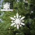 Set de 6 copos de nieve blancos brillantes de 12cm con cuerdas y caja de regalo - Blanco
