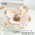 Elegante champagnerfarbene Magnolie aus Samt mit Goldglitzer für den Weihnachtsbaum - Champagner