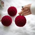 Set of three deep red flocked Christmas balls with diamond texture on snowy background - Diamond Lattice Flocked Ball - Red (3Pcs)