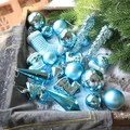 Set di palline di Natale blu-verdi con stivali glitterati e sfere opache - Blu Ottanio
