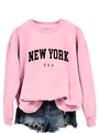 Dettaglio della felpa rosa chiaro con stampa New York USA e pantaloncini di jeans - Rosa (Carattere Nero)