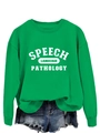 Mise à plat d'un sweatshirt vert avec texte blanc et un short en jean bleu délavé - S / Vert Herbe (Imprimé Blanc)
