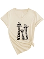 Dettaglio di T-shirt in cotone con scollo a V, stampa giraffa e orlo con nodo alla moda - S / Sabbia (Stampa Nera)