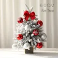 Árbol de Navidad nevado de 60cm con lazos rojos, bolas y cálidas luces LED - Set de Circonita Roja / 60CM