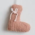 Décoration de Noël en maille rose avec pompon doux et boucle de suspension blanche - Ornement Bottine / Rose