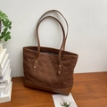 Bolso tote grande marrón retro en ante acolchado con correa de hombro lisa elegante - Marrón