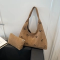 Sac fourre-tout en daim avec motifs floraux au laser et petite pochette zippée assortie - Marron