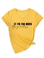 Detail eines gelben T-Shirts mit V-Ausschnitt, Slogan-Print und modischem Knotensaum - S / Gelb