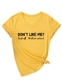 T-shirt gialla con scollo a V, stampa slogan nera e dettaglio con nodo alla moda - S / Giallo (Carattere Nero)