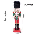 Détail du casse-noisette batteur en bois de 30cm avec dimensions et poids 340g - Style Tamboureur