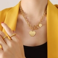 Collar de corazón de oro de 18K con cierre OT y anillos con diseño acolchado - 42cm / Dorado