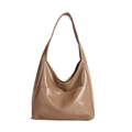 Borsa hobo grande in pelle PU lucida color caramello con dettaglio tasca anteriore - Cachi