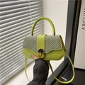 Neon groene handtas met geweven flap en gouden metalen gesp voor dames - Groen