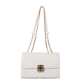 Elegante elfenbeinfarbene Stepptasche mit quadratischem Edelsteinschloss und Kette - Weiß