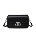 Moderna borsa a tracolla con paillettes nere e chiusura girevole CD in argento - Nero